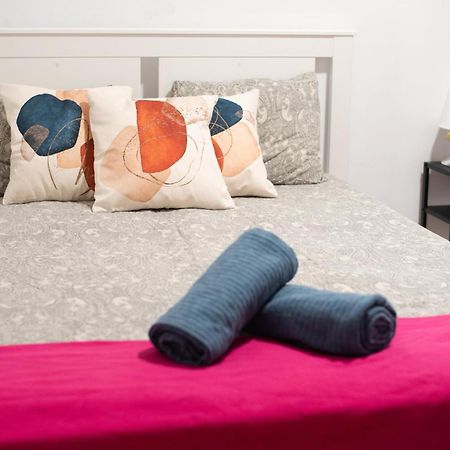 Eixample Private Rooms Barcelona Kültér fotó